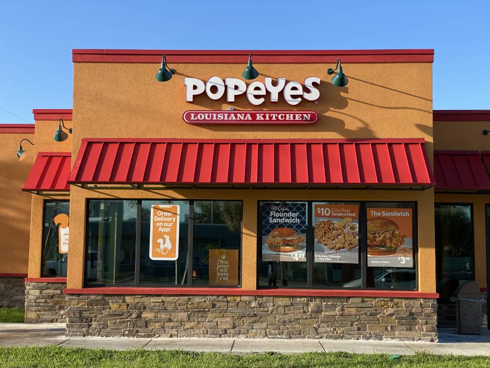 Popeyes Hours: What Time Does Popeyes Close And Open?